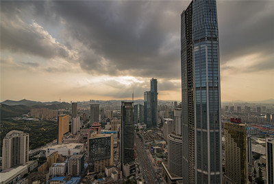 政策收緊與市場(chǎng)搶收并行 熱點(diǎn)城市調(diào)控加碼與恒大全面7折打響“金九銀十”第一槍